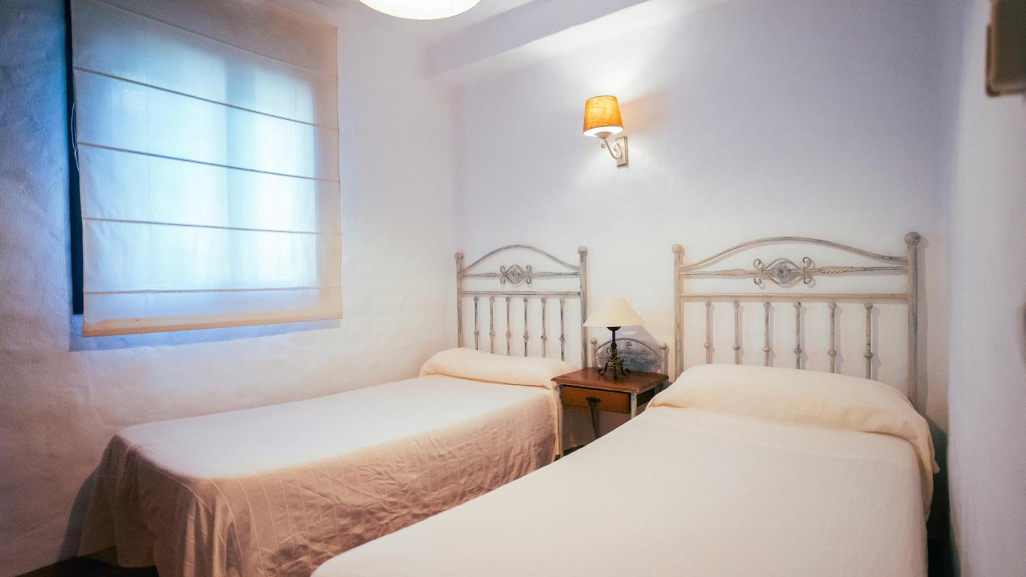 Villa Araucaria By Fontanilla Del Mar Holidays Rentals 加的斯 外观 照片